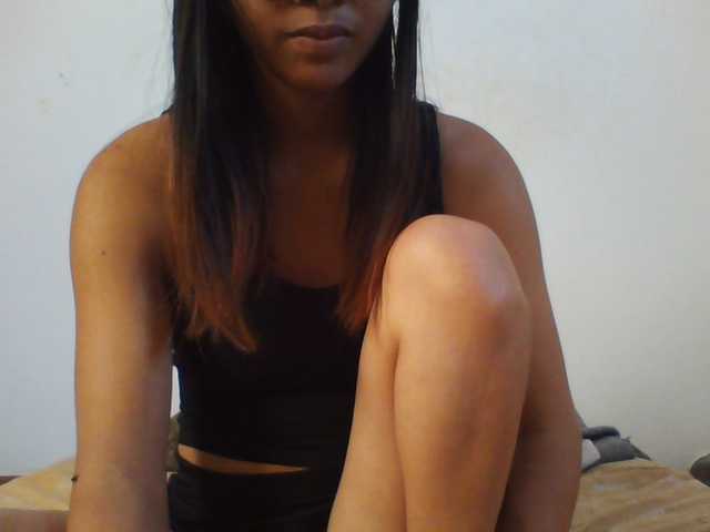 PrettyLie live cam on BongaCams