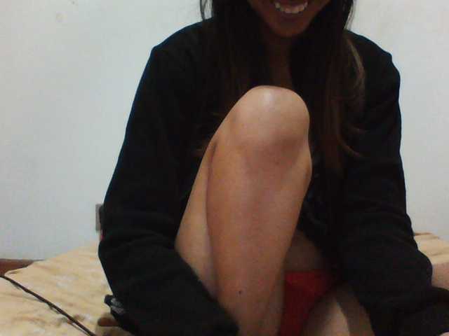 PrettyLie live cam on BongaCams