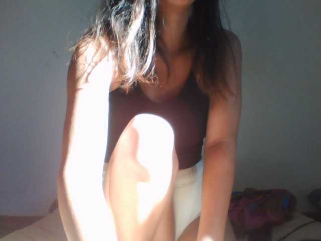 PrettyLie live cam on BongaCams