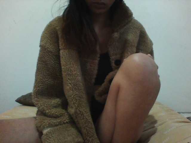 PrettyLie live cam on BongaCams