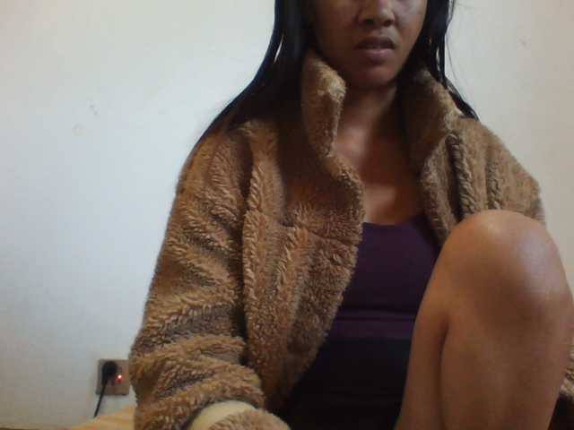 PrettyLie live cam on BongaCams