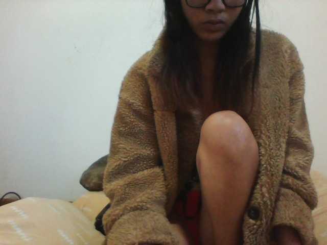 PrettyLie live cam on BongaCams