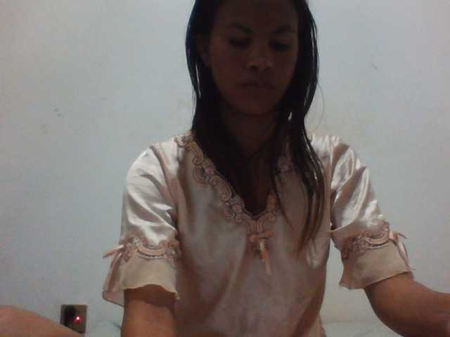 PrettyLie live cam on BongaCams