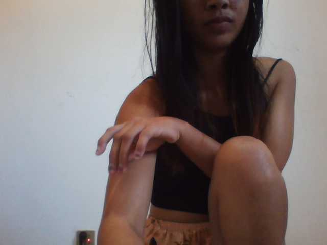 PrettyLie live cam on BongaCams