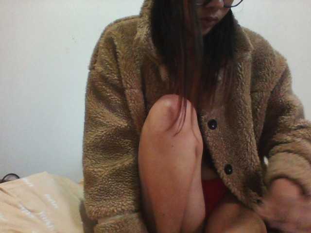 PrettyLie live cam on BongaCams
