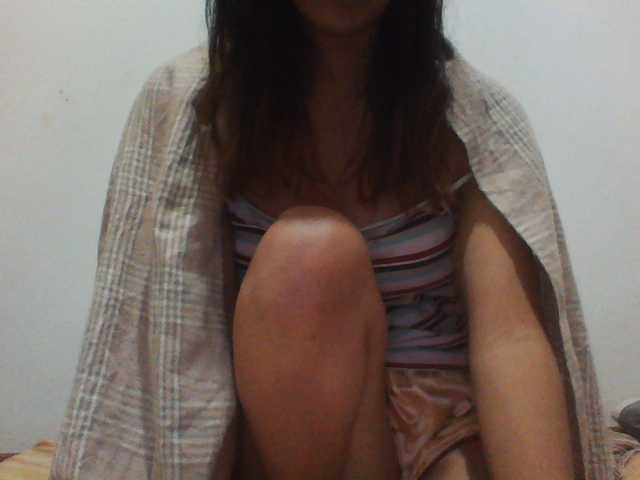 PrettyLie live cam on BongaCams