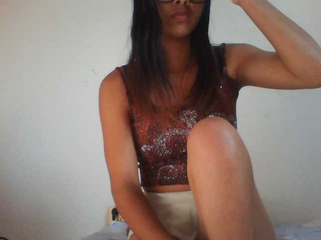 PrettyLie live cam on BongaCams