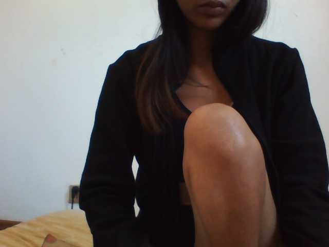 PrettyLie live cam on BongaCams