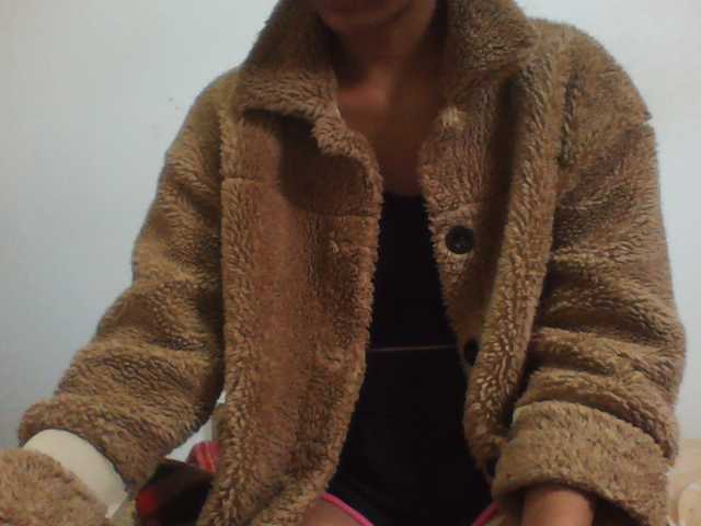 PrettyLie live cam on BongaCams