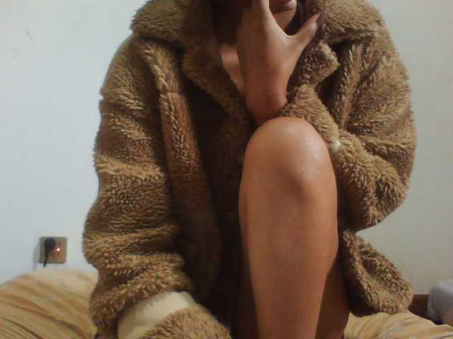 PrettyLie live cam on BongaCams
