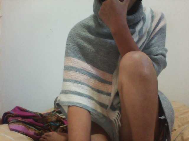PrettyLie live cam on BongaCams