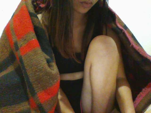PrettyLie live cam on BongaCams