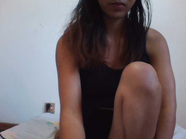 PrettyLie live cam on BongaCams