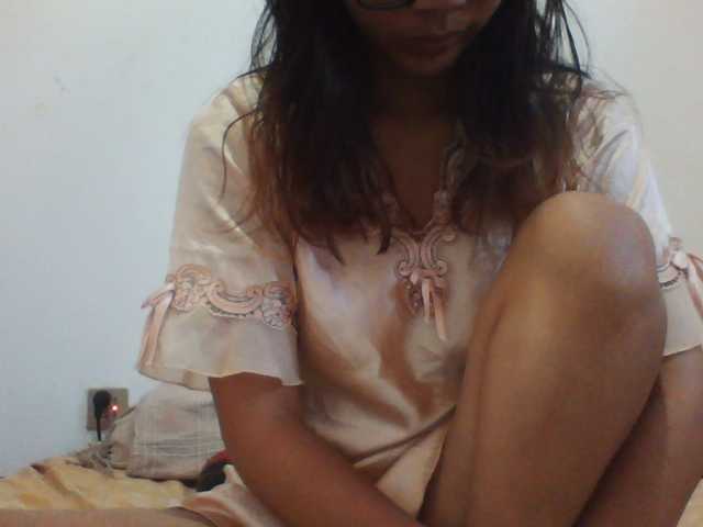 PrettyLie live cam on BongaCams