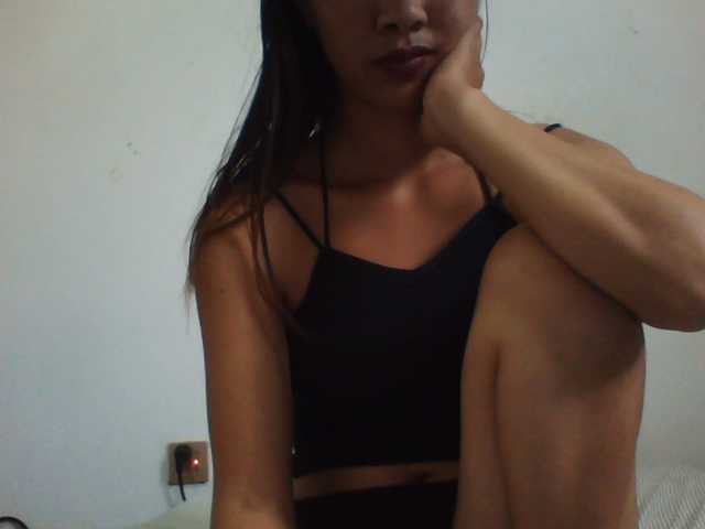 YoungLie69 live cam preview