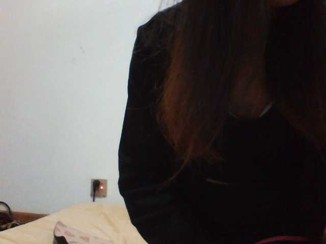 PrettyLie live cam on BongaCams