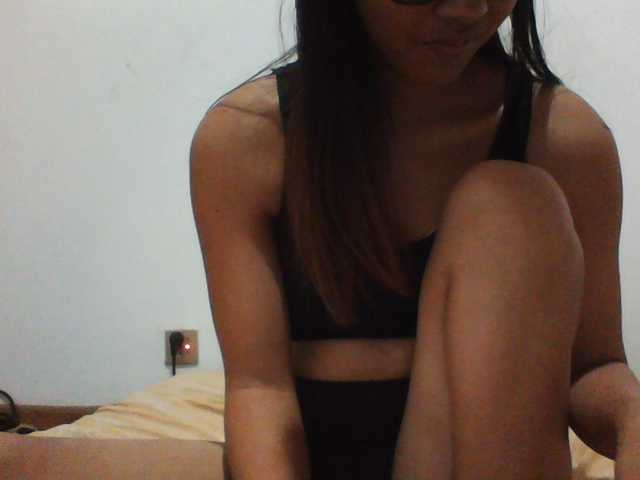 PrettyLie live cam on BongaCams