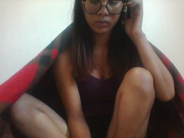 PrettyLie live cam on BongaCams