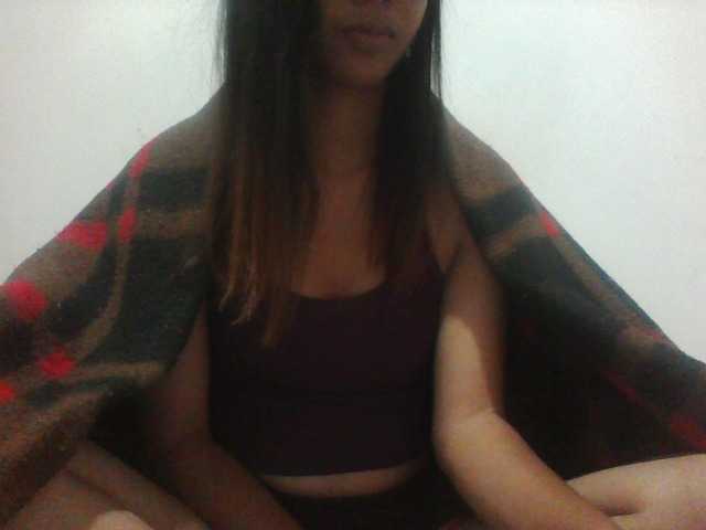 PrettyLie live cam on BongaCams