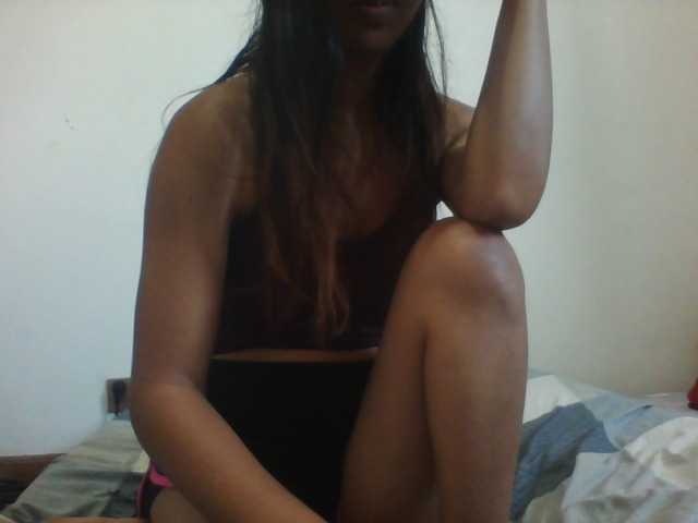 PrettyLie live cam on BongaCams