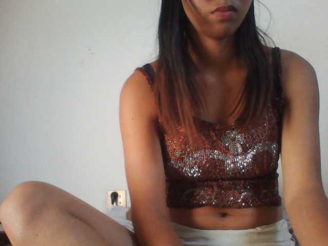 PrettyLie live webcam show