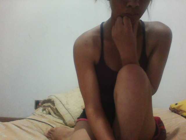 PrettyLie live cam on BongaCams