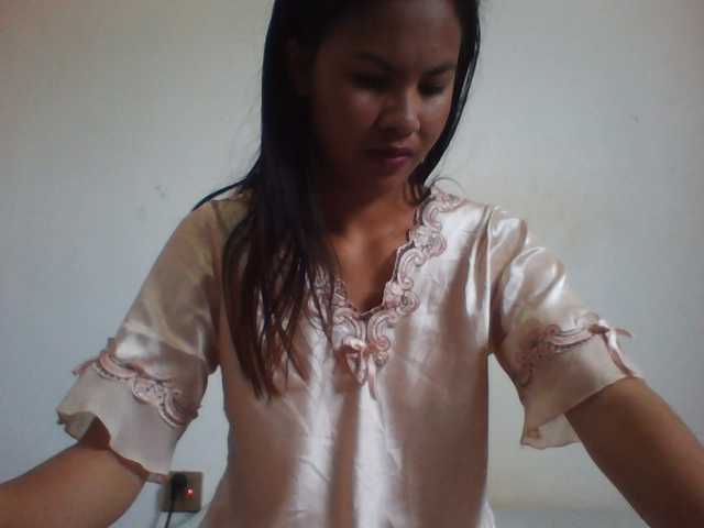 PrettyLie live cam on BongaCams