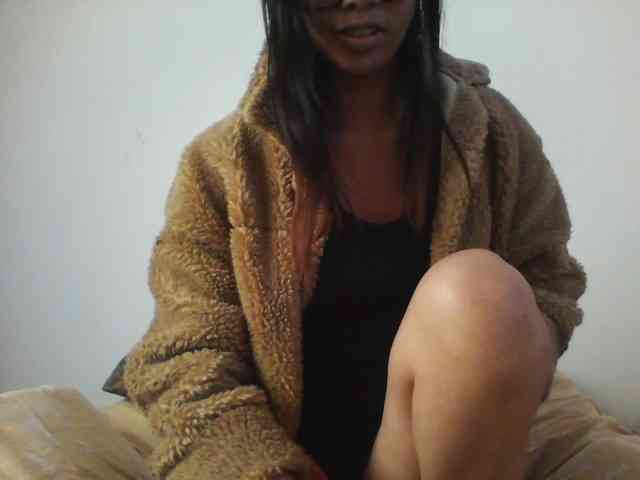 PrettyLie webcam