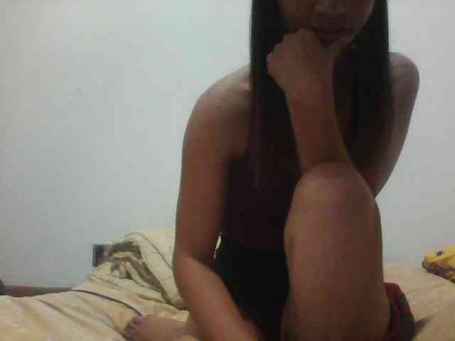 PrettyLie webcam