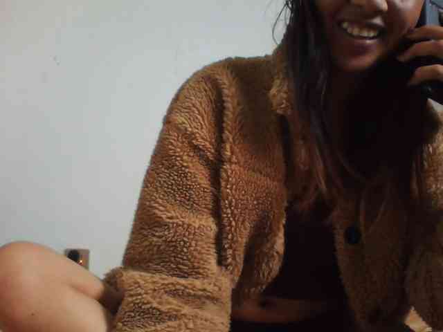 YoungLie69 webcam