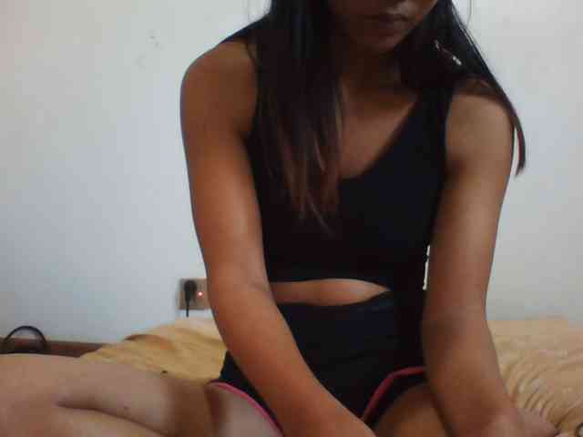 PrettyLie webcam