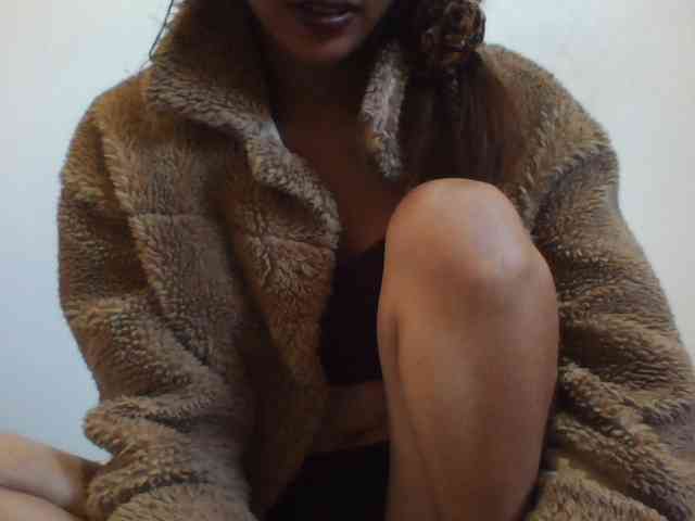 YoungLie69 webcam