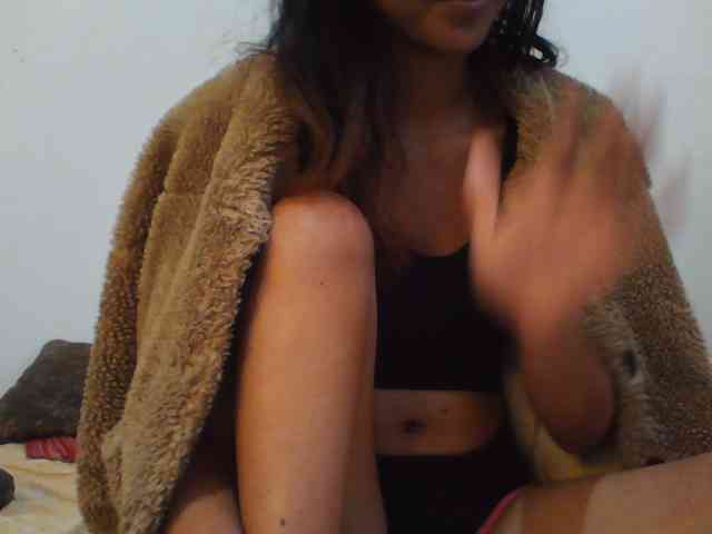 YoungLie69 webcam