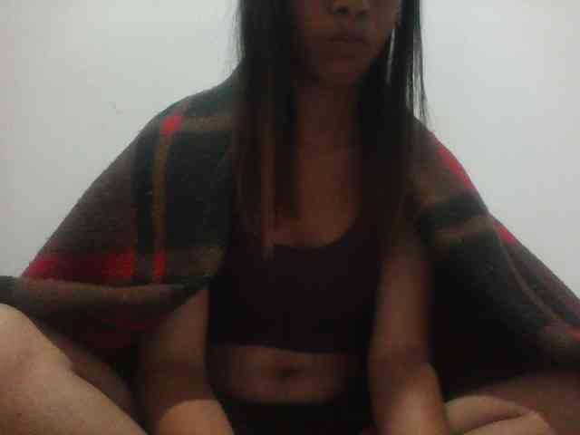 PrettyLie webcam