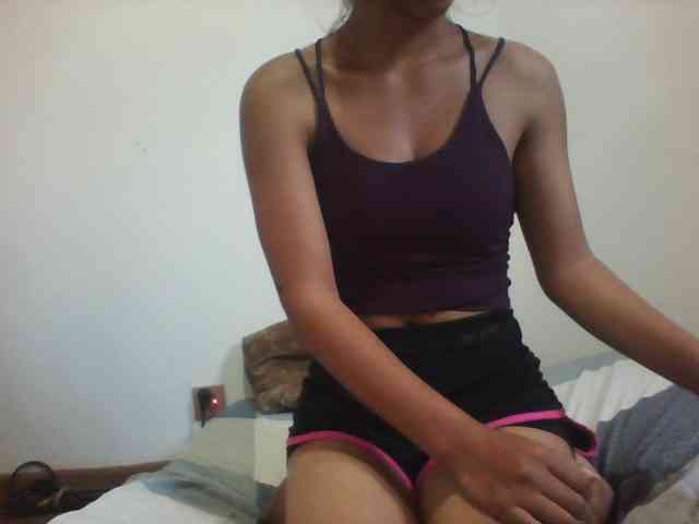 Model: PrettyLie