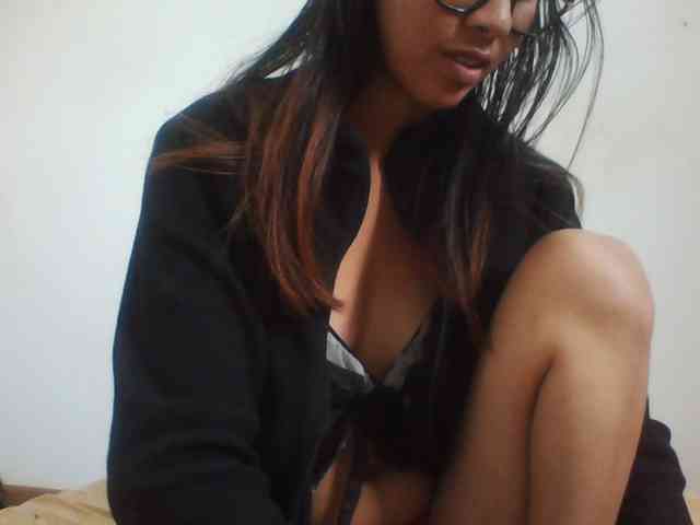 YoungLie69 webcam