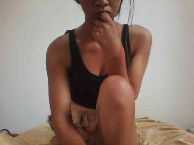 PrettyLie PrettyLie