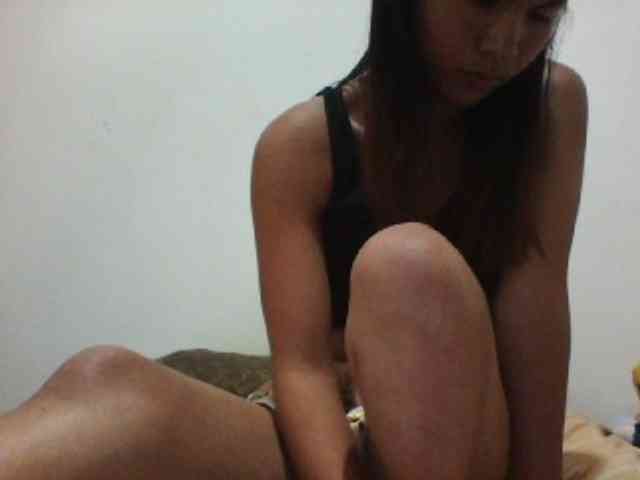PrettyLie webcam