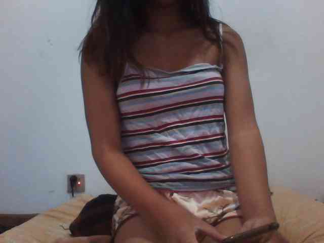PrettyLie webcam