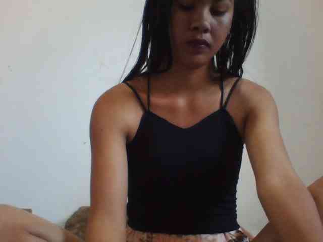 YoungLie69 webcam