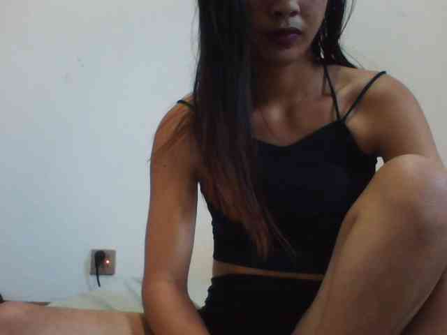YoungLie69 webcam