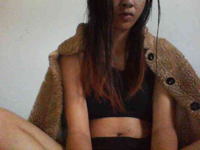 YoungLie69 webcam
