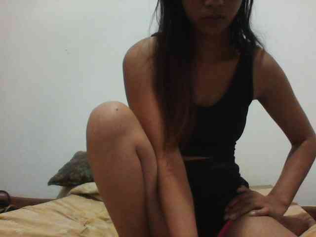PrettyLie webcam