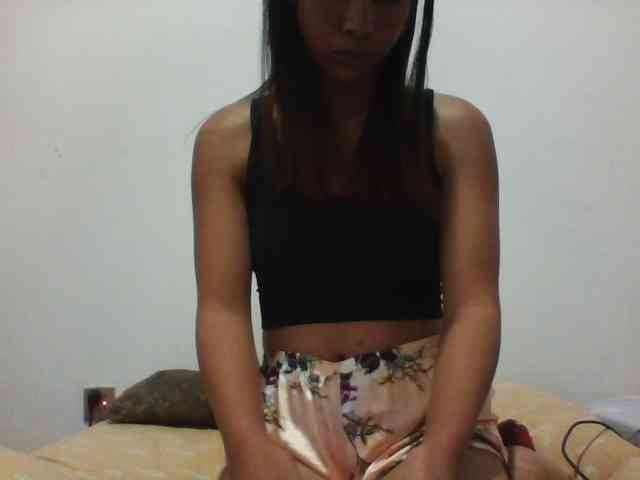 PrettyLie webcam