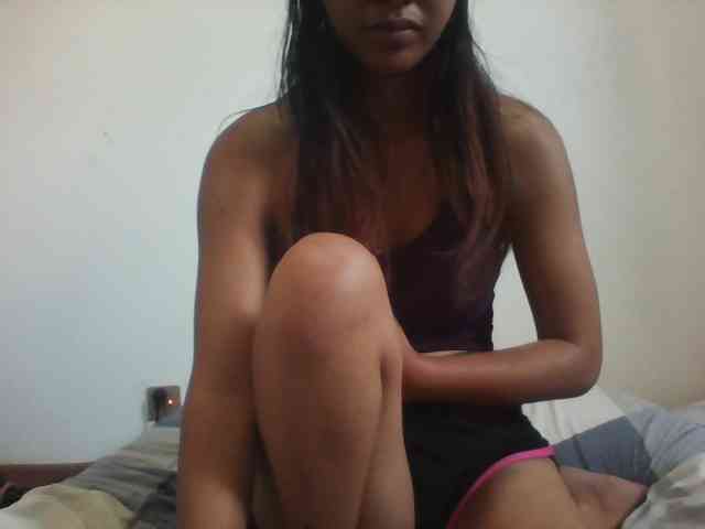 PrettyLie webcam