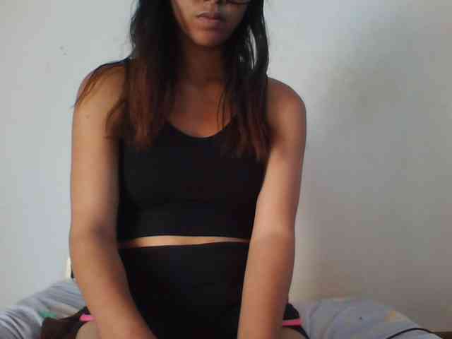 PrettyLie webcam