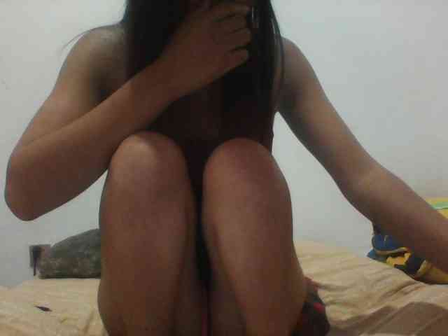PrettyLie webcam
