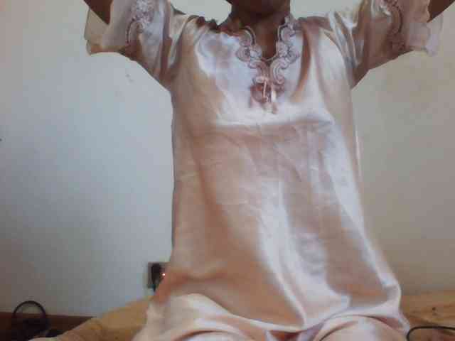 PrettyLie webcam