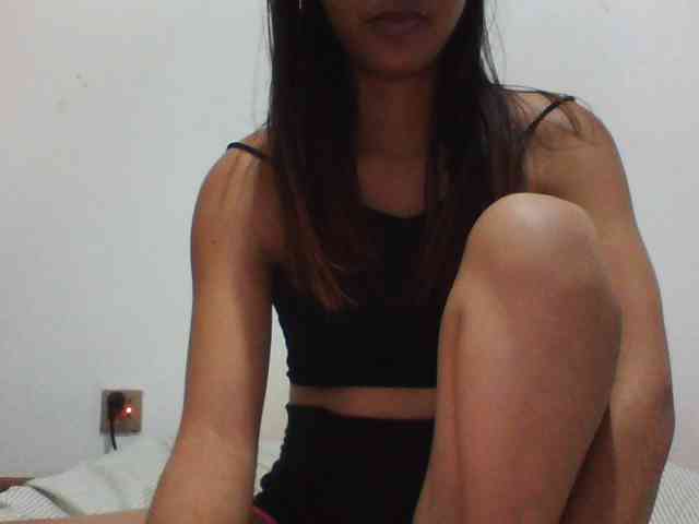 YoungLie69 webcam
