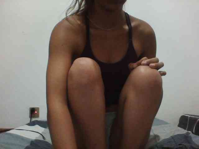 PrettyLie webcam